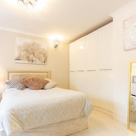 Modern apartment close to central London  Esterno foto